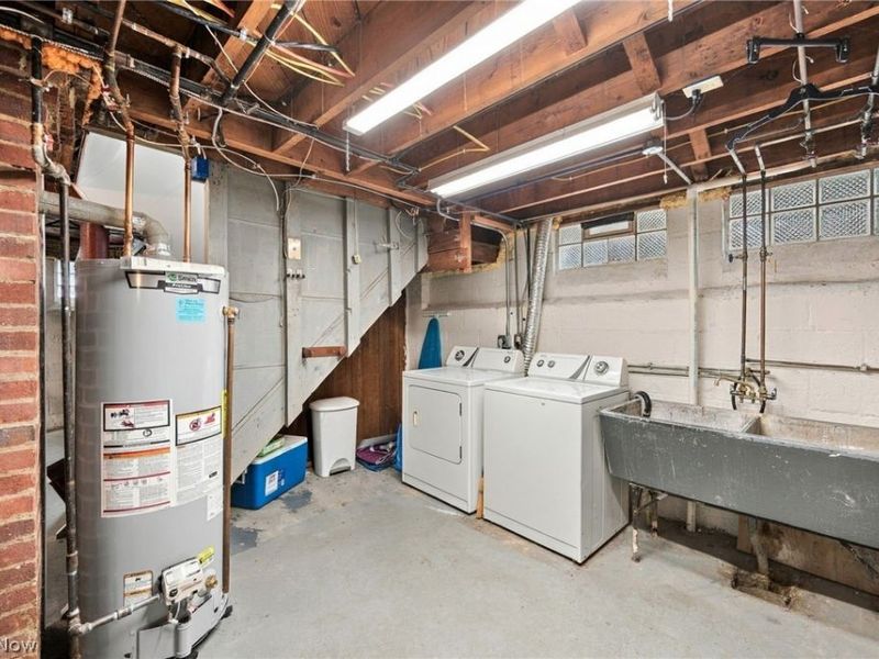 5608 Stickney Avenue, Cleveland, OH 44144 Photo 16