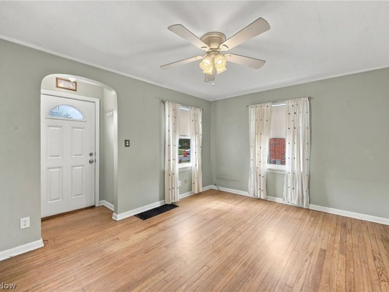 5608 Stickney Avenue, Cleveland, OH 44144 Photo 2