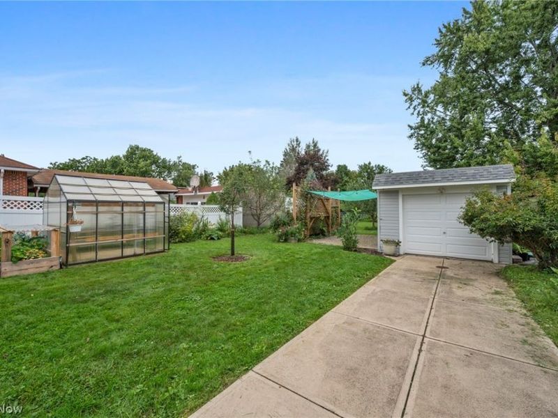 5608 Stickney Avenue, Cleveland, OH 44144 Photo 20