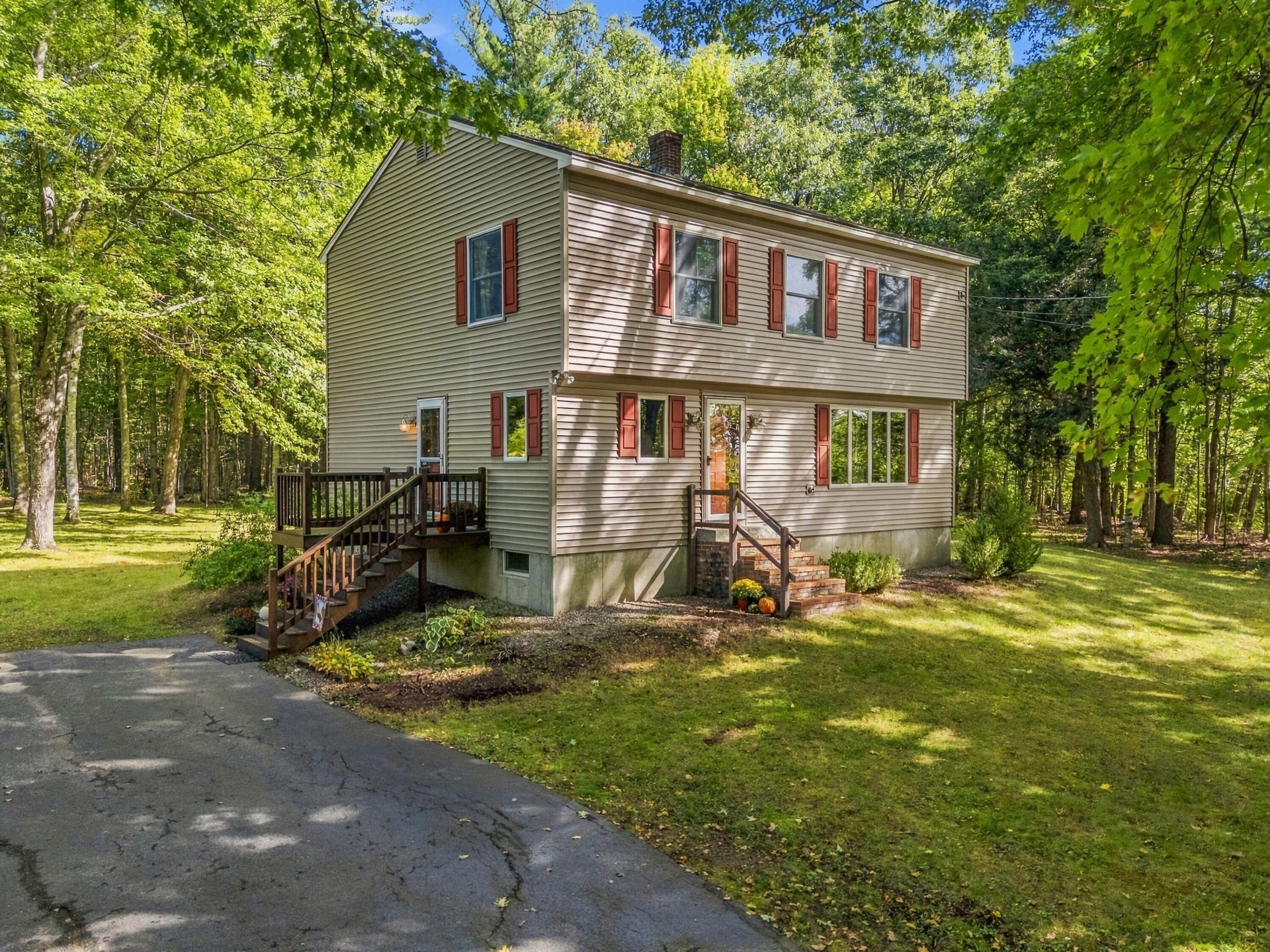 564 Beech Ridge Road, North Berwick, ME 03906 Main Photo