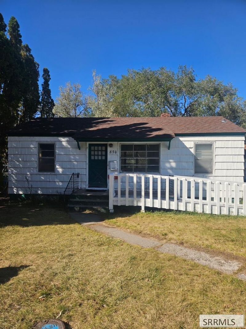 870 Highland Blvd, Pocatello, ID 83204 Main Photo