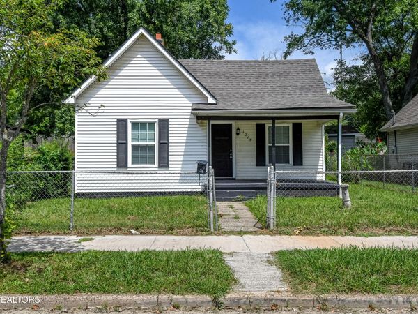 1215 Delaware Ave , Knoxville, TN 37921