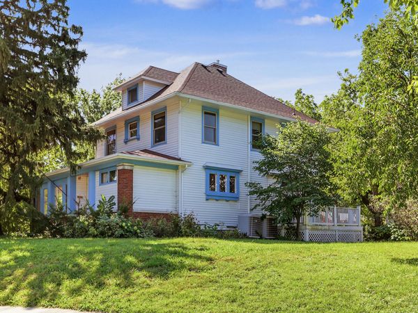 603 Northwestern Avenue, Ames, IA 50010