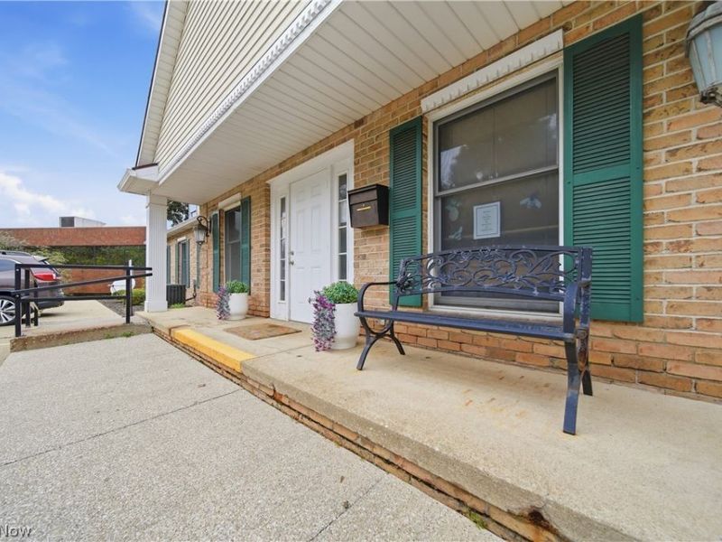 1225 S Main Street , Unit 101, North Canton, OH 44720 Photo 4