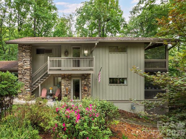 15 Cedarbrook Drive , Laurel Park, NC 28739