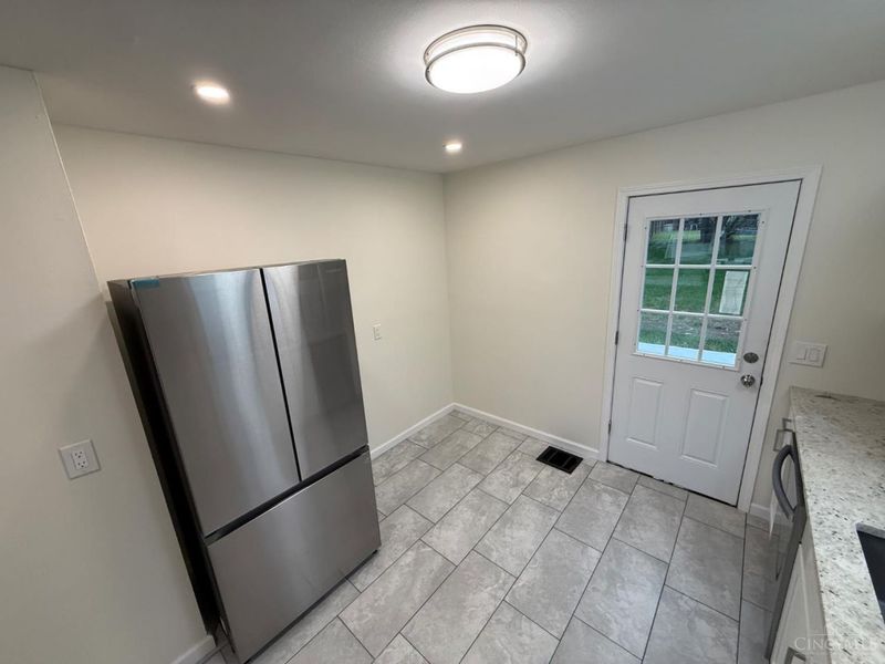 3985 Mantell Avenue, Sycamore Township, OH 45236 Photo 4