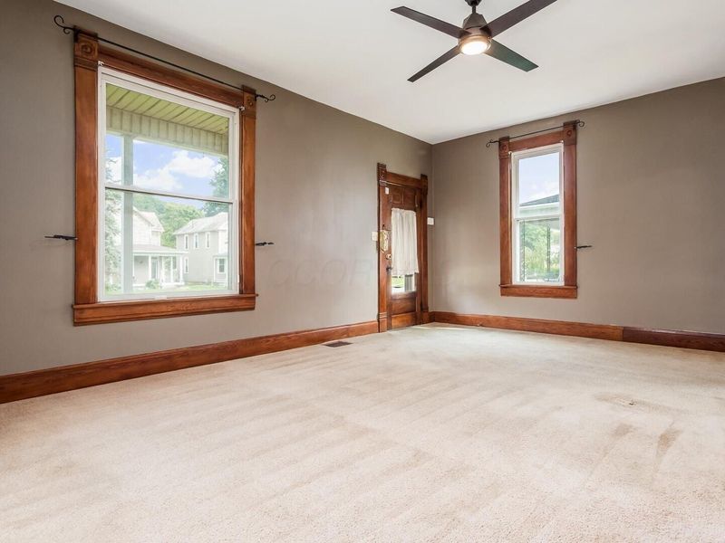 312 E 6th Avenue , Lancaster, OH 43130 Photo 5