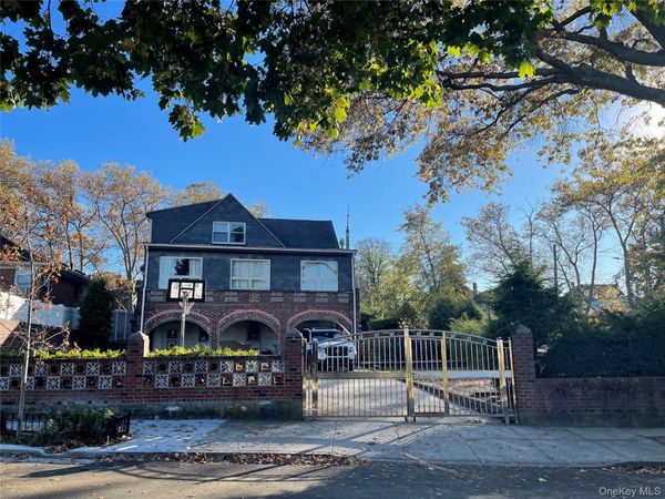 29 -05 Murray St , Flushing, NY 11354