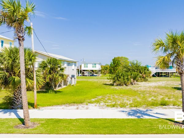 354 E 1st Avenue, Gulf Shores, AL 36542