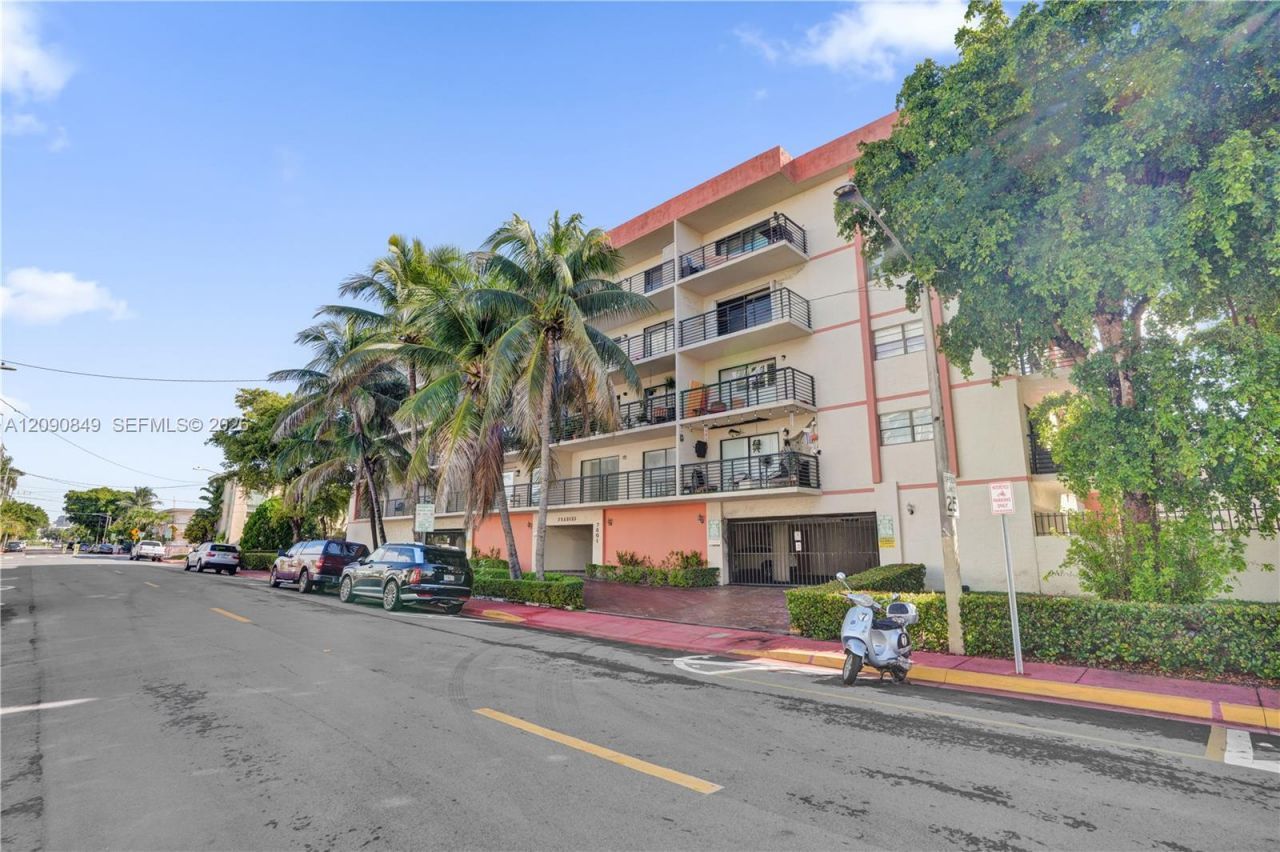 Please Call For Address, Unit 502, Miami Beach, FL 33141 Photo