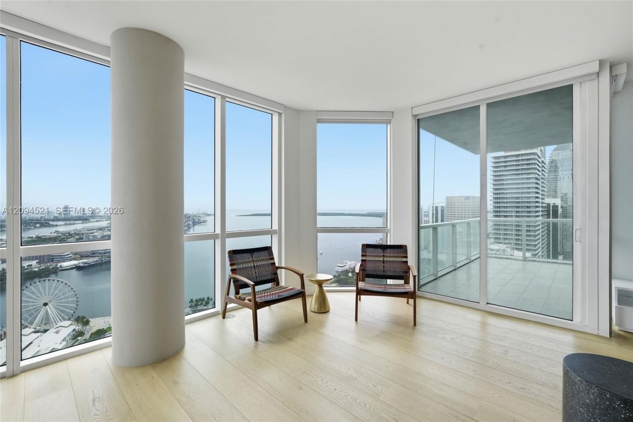 244 Biscayne Blvd , Unit 4103, Miami, FL 33132 Photo
