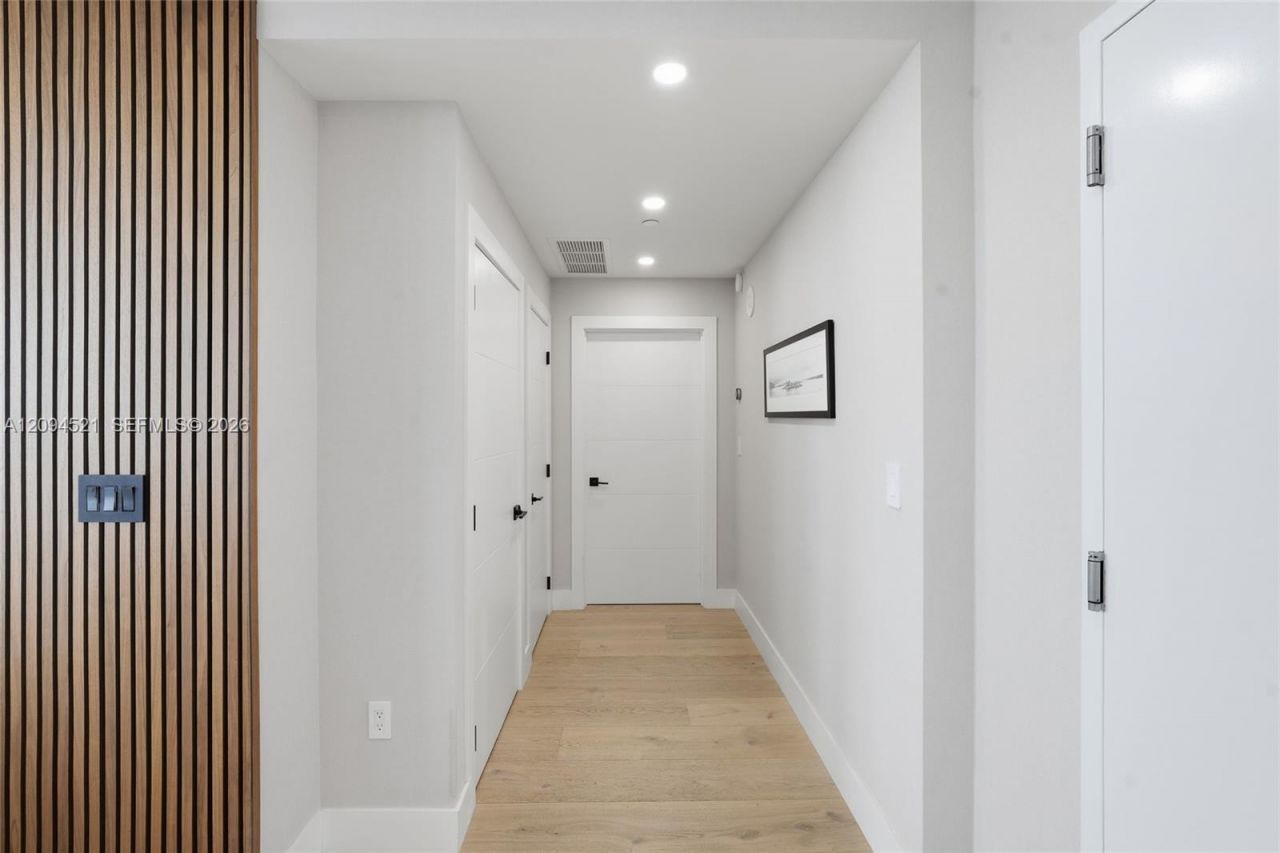 244 Biscayne Blvd , Unit 4103, Miami, FL 33132 Photo