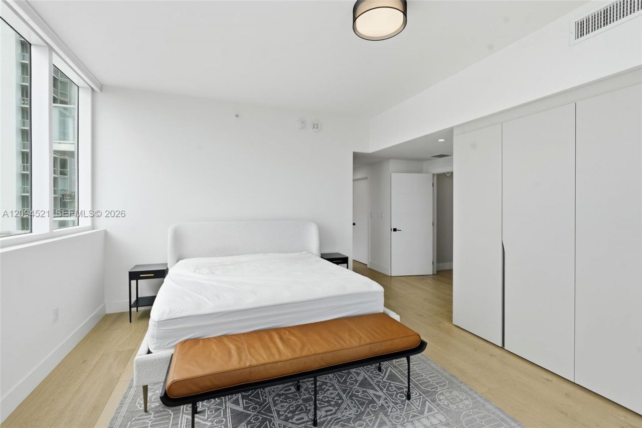 244 Biscayne Blvd , Unit 4103, Miami, FL 33132 Photo
