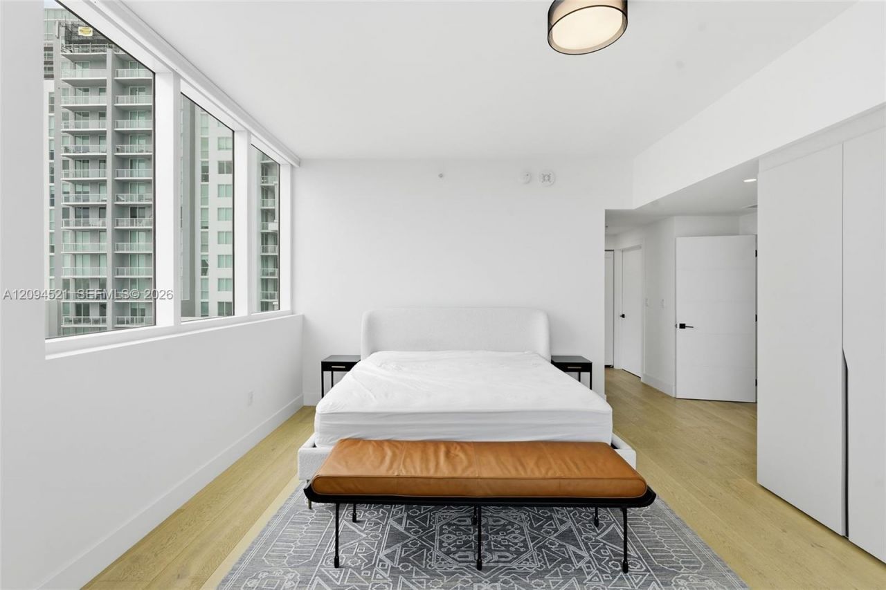 244 Biscayne Blvd , Unit 4103, Miami, FL 33132 Photo