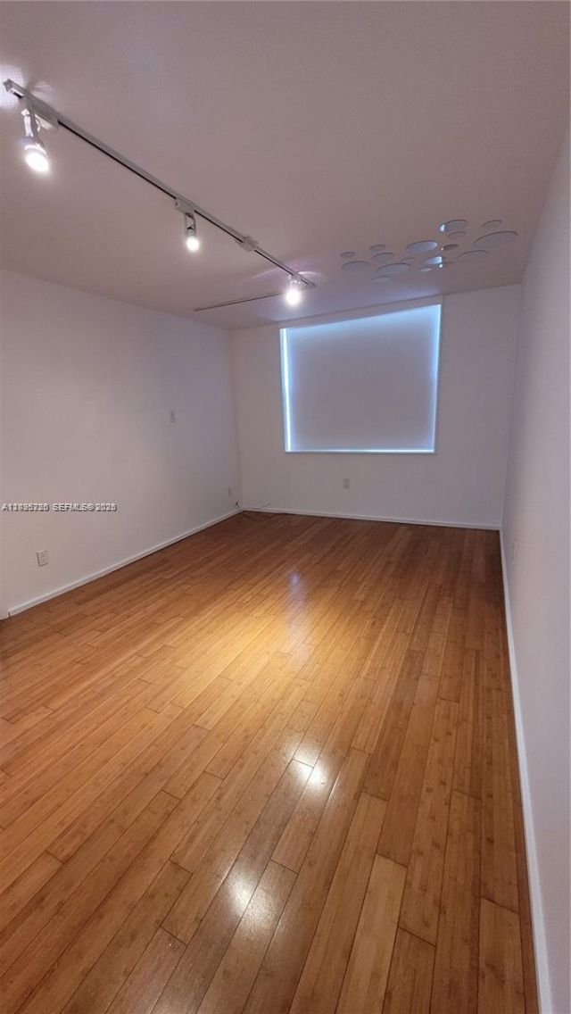 1800 Sans Souci Blvd, Unit 316, North Miami, FL 33181 Photo