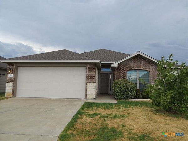 1304 Lakeway Crossing Drive , Temple, TX 76502