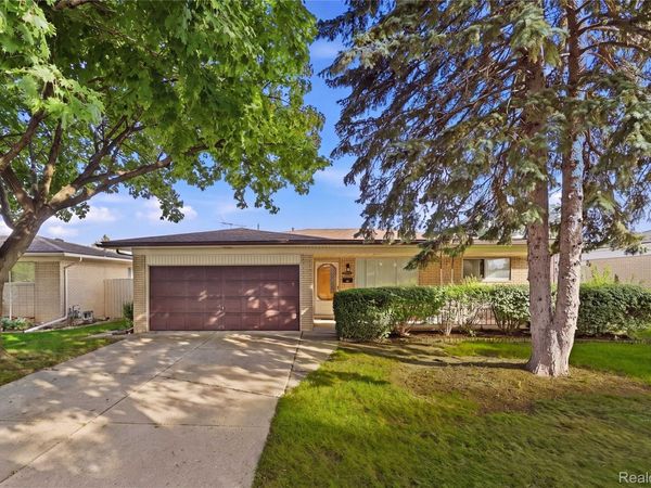 14309 Ivanhoe Drive, Warren, Mi 48088