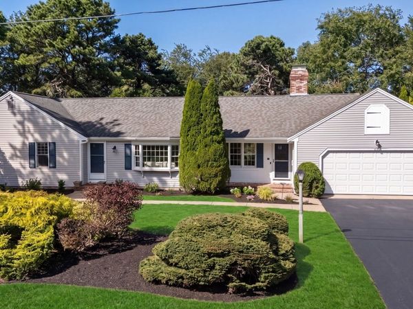 67 Forest Hills Dr, Dennis, MA 02638
