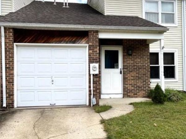 306 FOXWOOD LANE, MARLTON, NJ 08053
