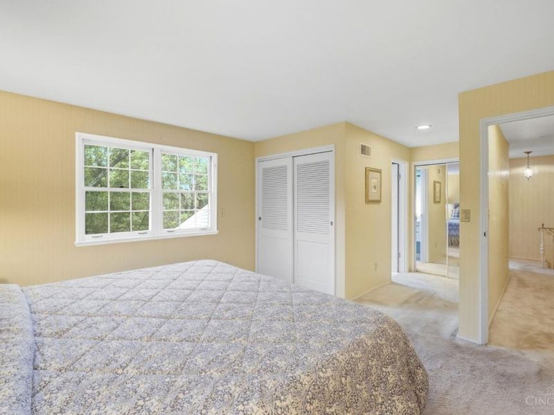 8430 Susann Lane, Cincinnati, OH 45215 Photo 25