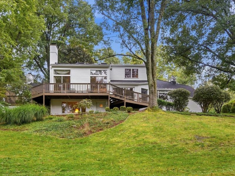8430 Susann Lane, Cincinnati, OH 45215 Photo 41