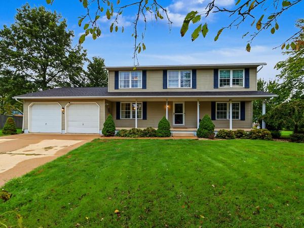 602 Linden Lane, Willard, OH 44890
