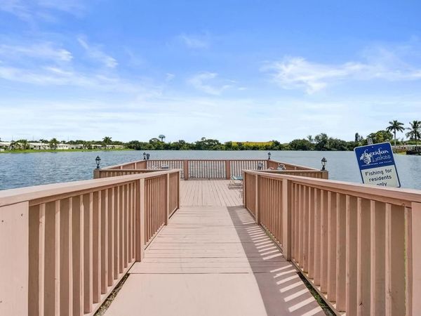 2200 Park Lane, Unit 111, Hollywood, FL 33021