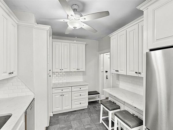 45-14 43rd Street, Unit 1E, Sunnyside, NY 11104