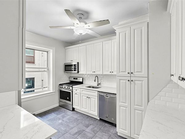 45-14 43rd Street, Unit 1E, Sunnyside, NY 11104