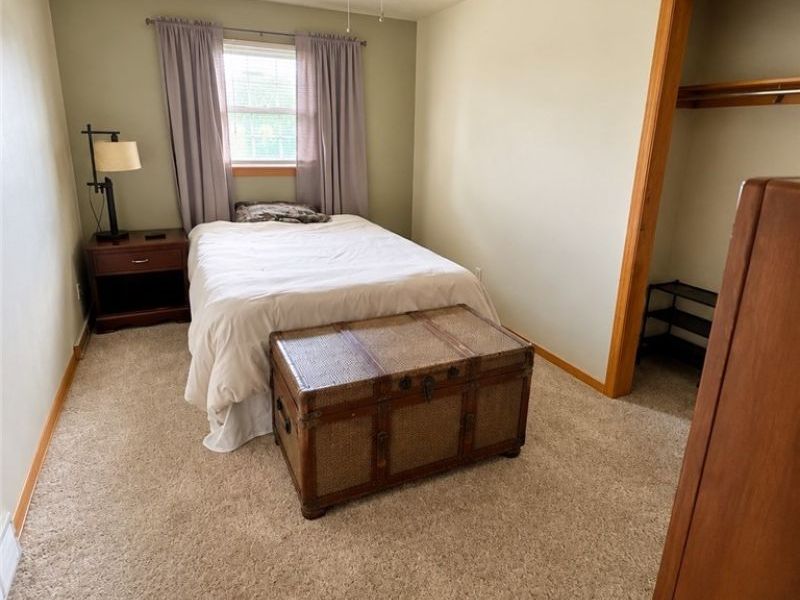 578 W Como Street, Struthers, OH 44471 Photo 12