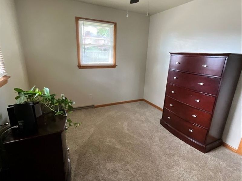 578 W Como Street, Struthers, OH 44471 Photo 13