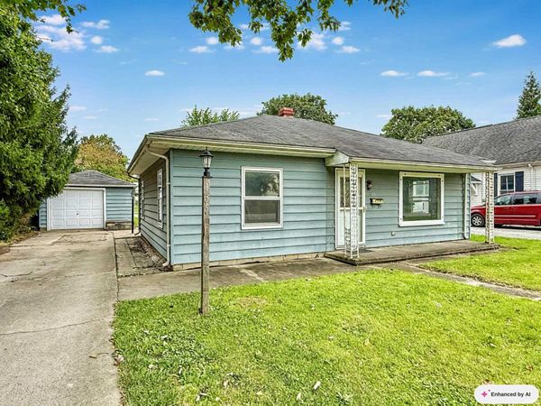 135 E Harrison Avenue, Wabash, IN 46992