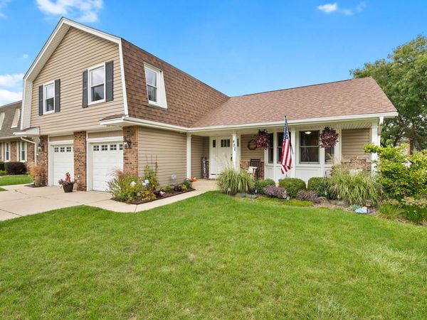 482 Franklin Lane , Elk Grove Village, IL 60007