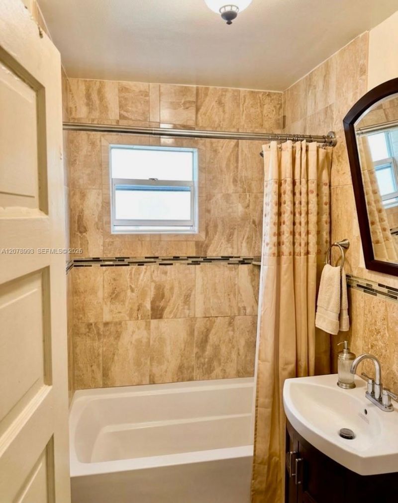 30 NW 110th St, Miami Shores, FL 33168 Photo