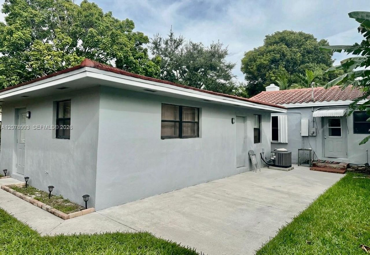 30 NW 110th St, Miami Shores, FL 33168 Photo