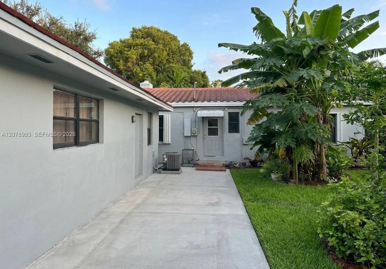 30 NW 110th St, Miami Shores, FL 33168 Photo