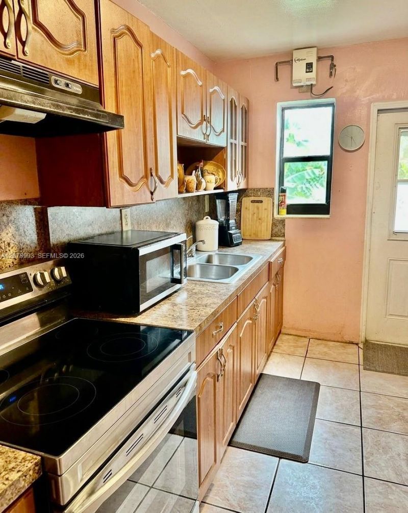 30 NW 110th St, Miami Shores, FL 33168 Photo