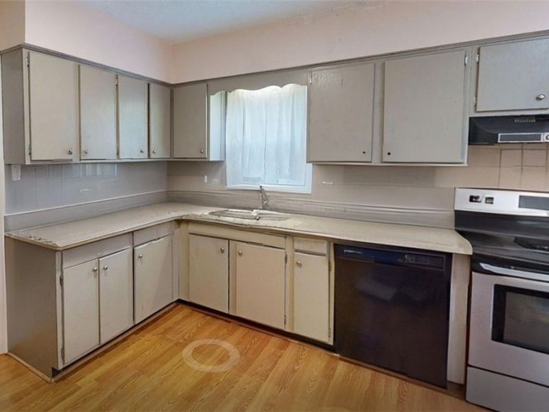 223 Randel Avenue, Akron, OH 44313 Photo 3