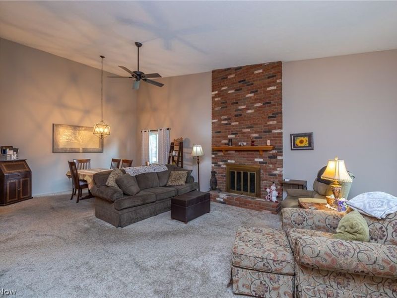 768 Kirkwall Drive , Unit BLDG 42-G, Akron, OH 44321 Photo 2