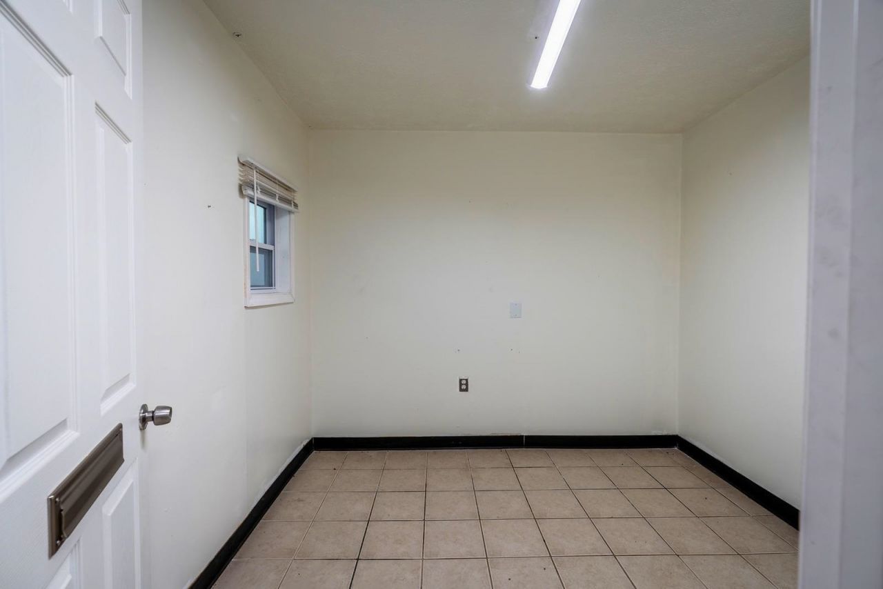 508 North Kings Hwy. Photo 11