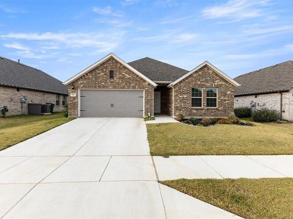 7537 Prairie Holly Lane , Venus, TX 76084
