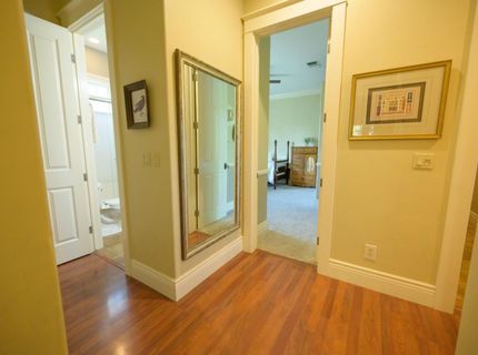 1010 Bidwell St, Folsom, CA 95630 Photo