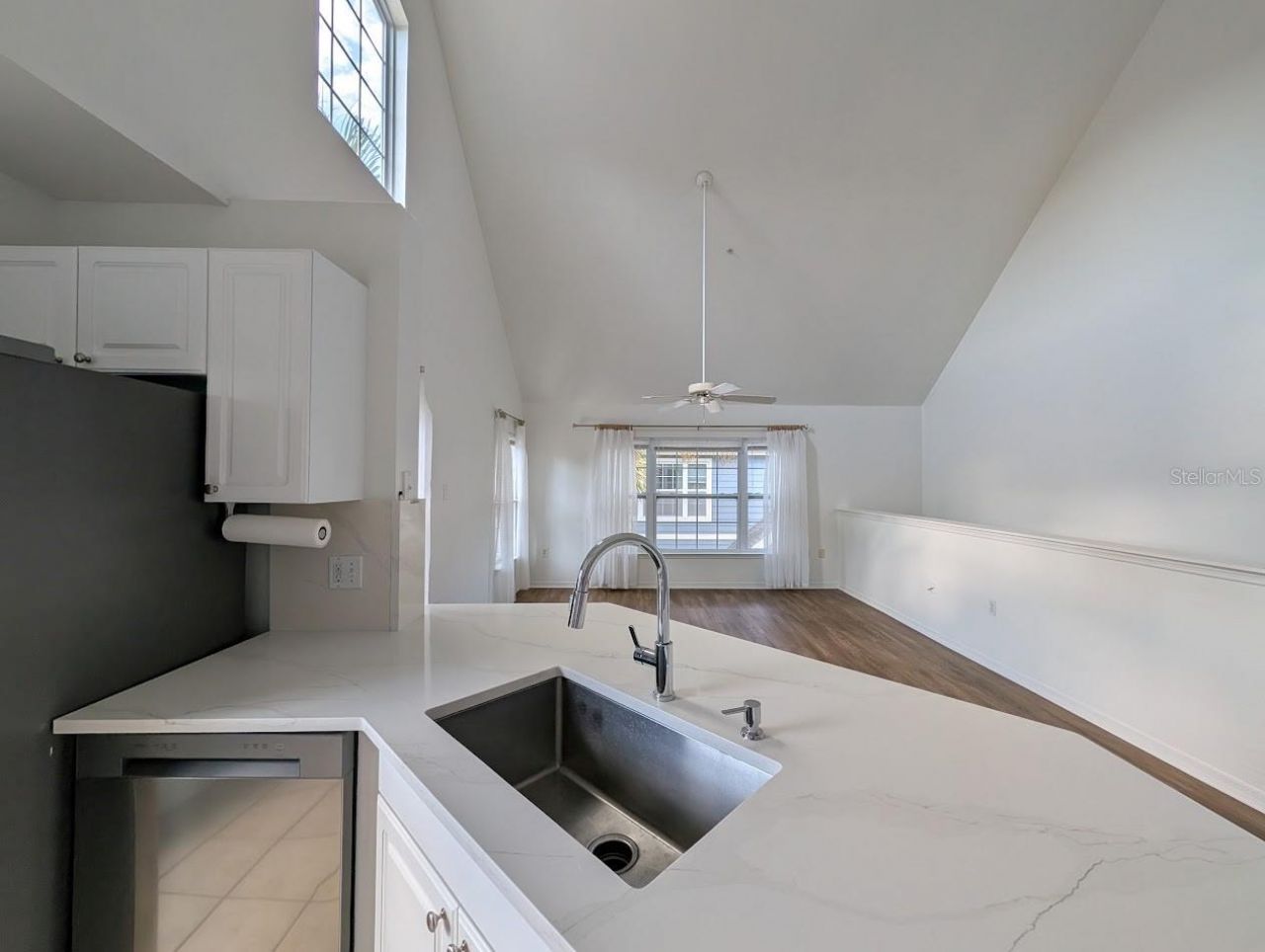 5691 Bidwell Parkway, Unit 201, Sarasota, FL 34233 Photo