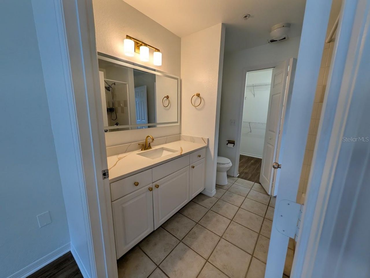 5691 Bidwell Parkway, Unit 201, Sarasota, FL 34233 Photo