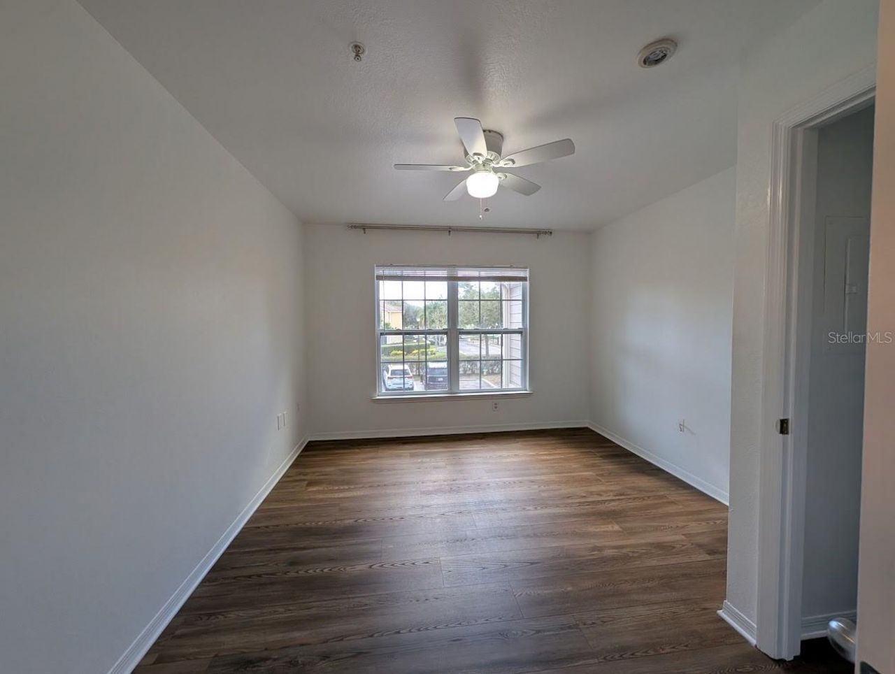 5691 Bidwell Parkway, Unit 201, Sarasota, FL 34233 Photo