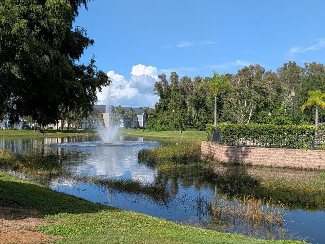 5691 Bidwell Parkway, Unit 201, Sarasota, FL 34233 Photo