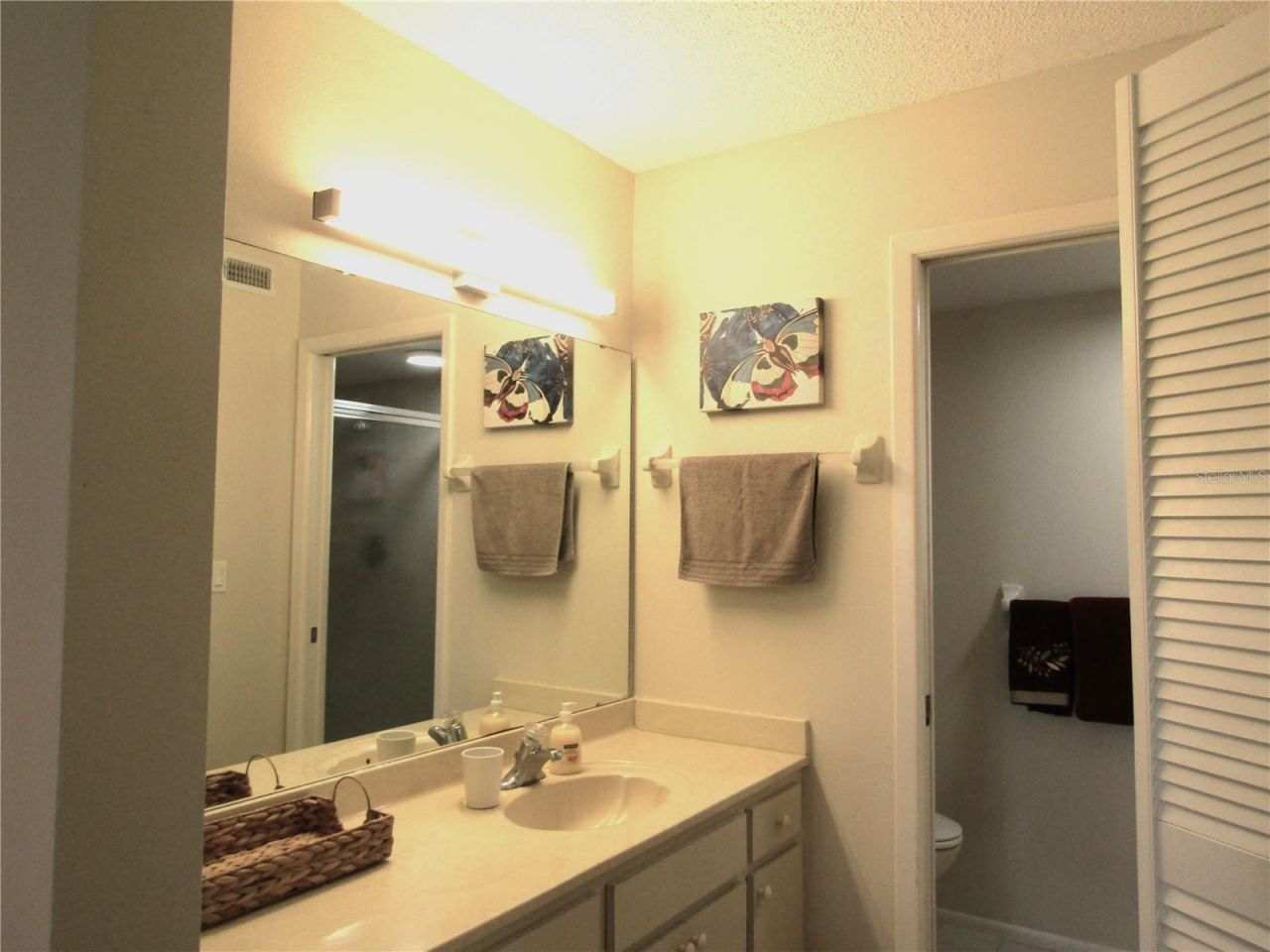 2989 Taywood Meadows, Unit 19, Sarasota, FL 34235 Photo