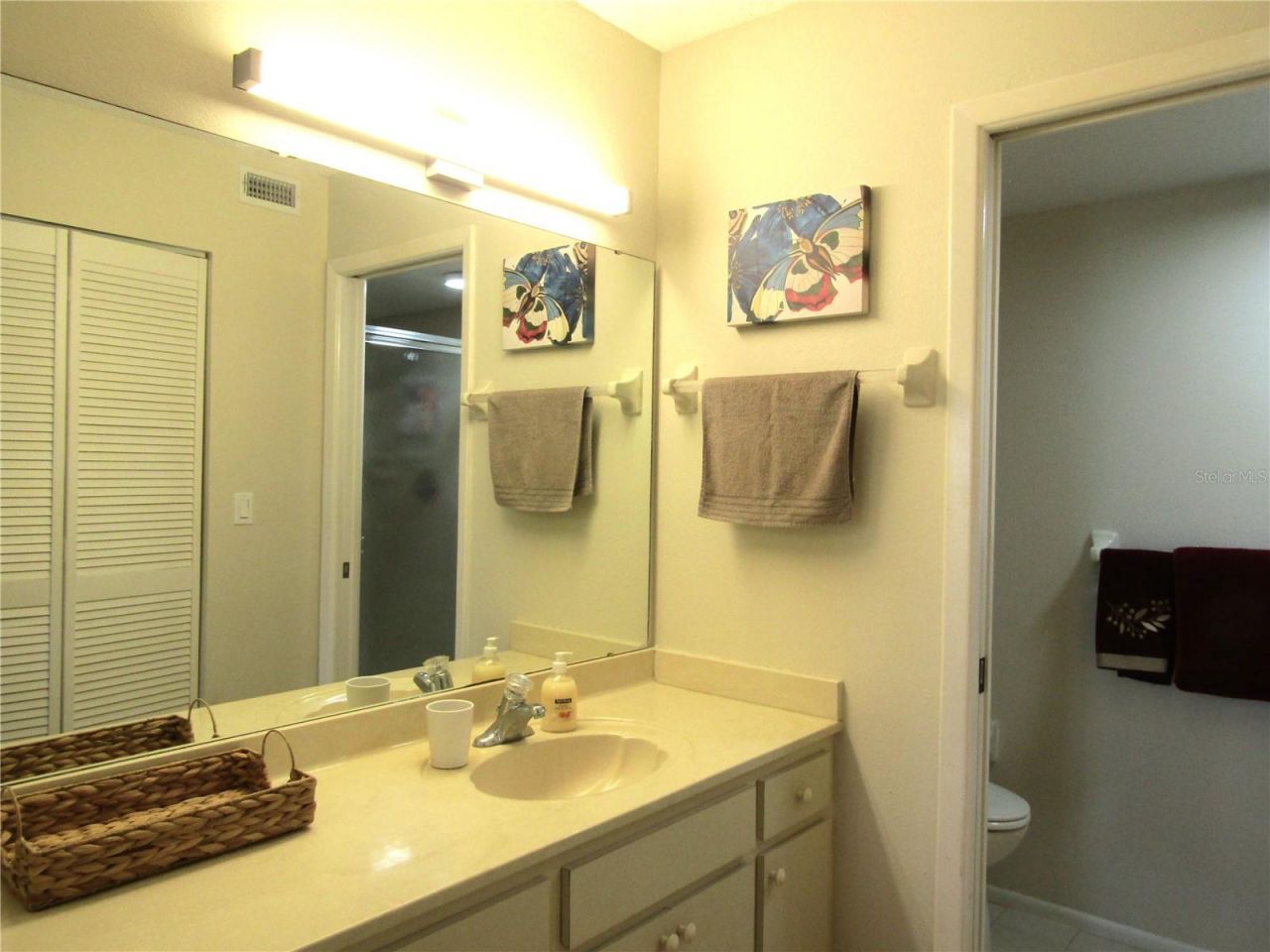 2989 Taywood Meadows, Unit 19, Sarasota, FL 34235 Photo