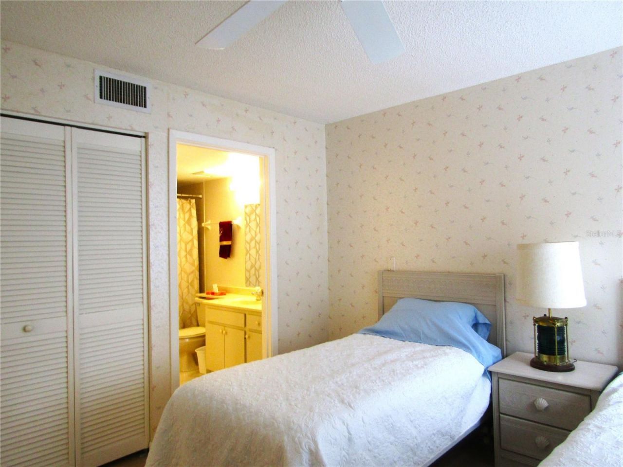 2989 Taywood Meadows, Unit 19, Sarasota, FL 34235 Photo