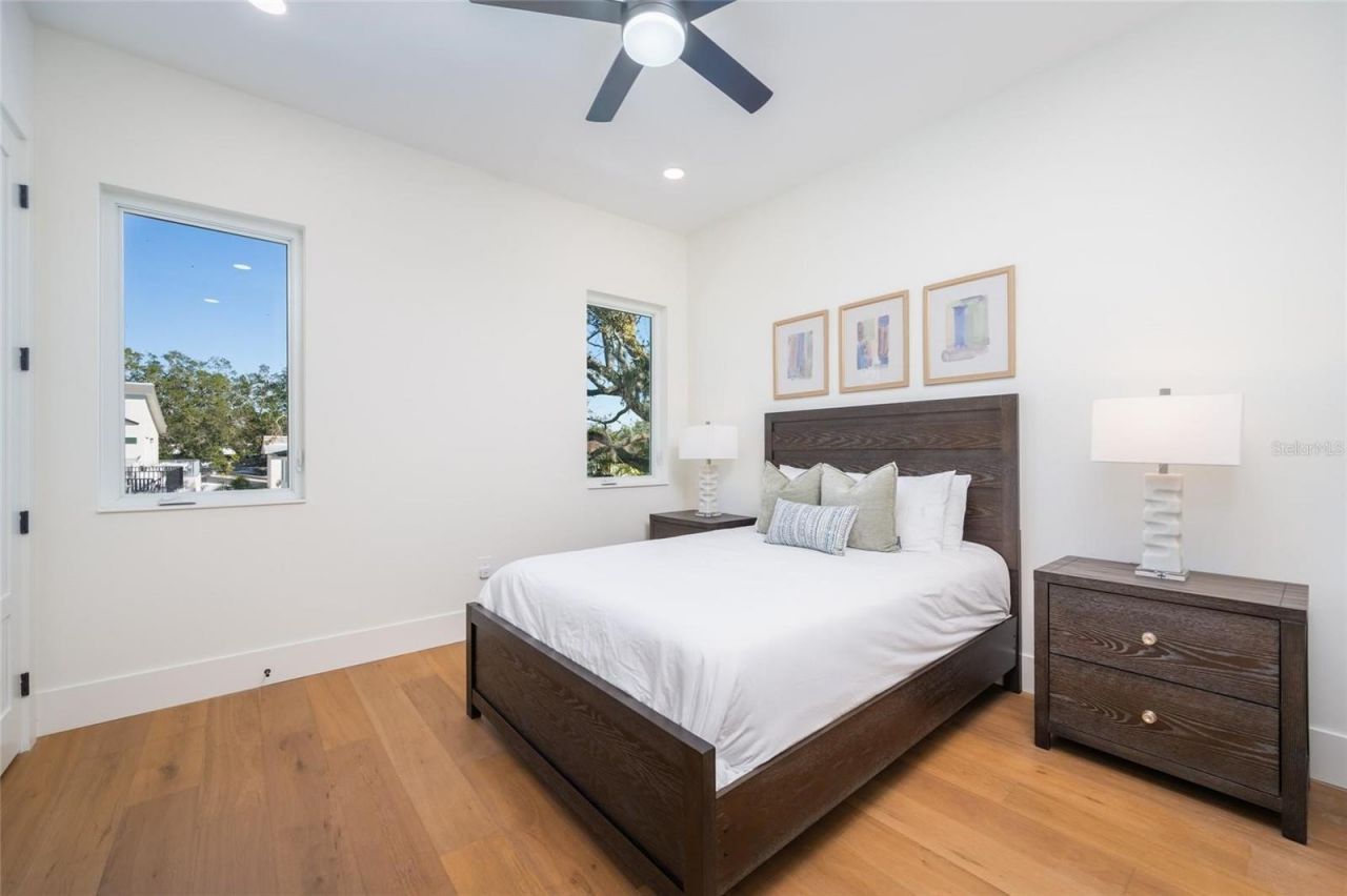 2420 Floyd Street, Sarasota, FL 34239 Photo
